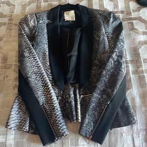 COPY - Rebecca Taylor Snakeskin print blazer